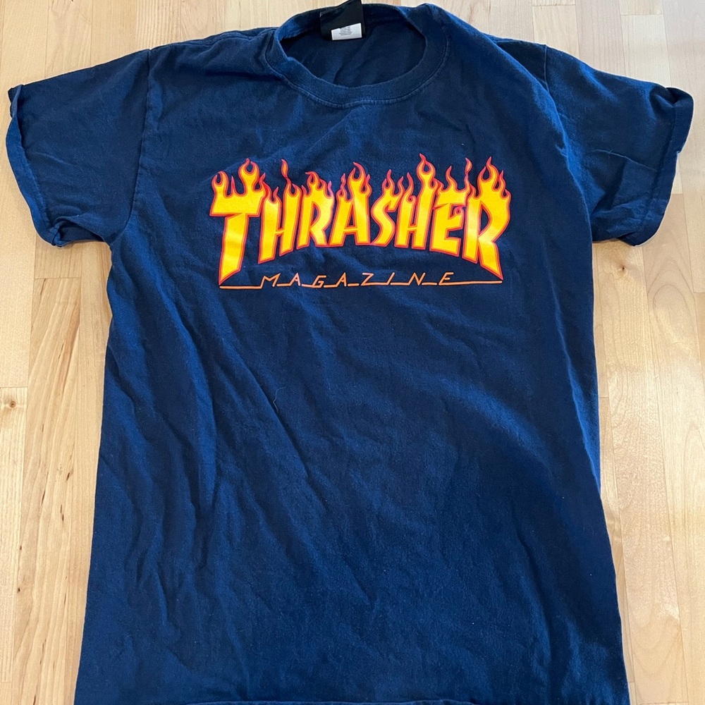 Thrasher skateboard magazine short sleeve shirt size small